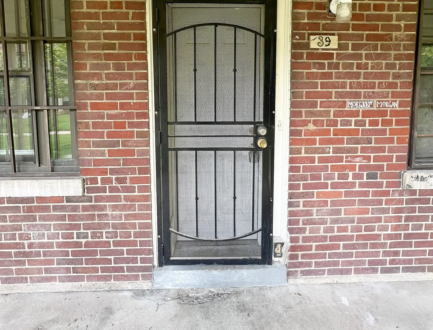 39 College Court - 39 — Photo 3