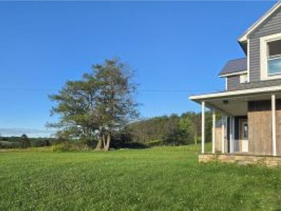 3rd image of 234 Henry Rd