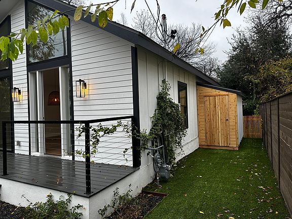 Shed