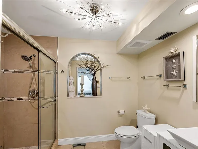 3310 Europa Dr #33 — Photo 22