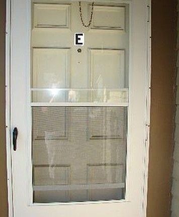 4th image of 1370 N Glen Cir #1