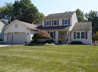 33409 Chatham Dr, Avon Lake, OH 44012