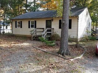 2216 Kiowa Dr, Powhatan, VA 23139