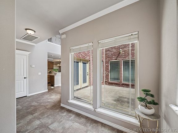 5th image of 3404 Heritage Hills Pkwy