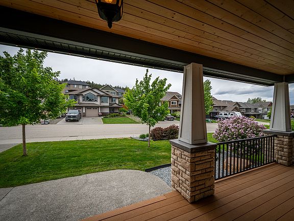 2nd image of 2640 Telford Dr
