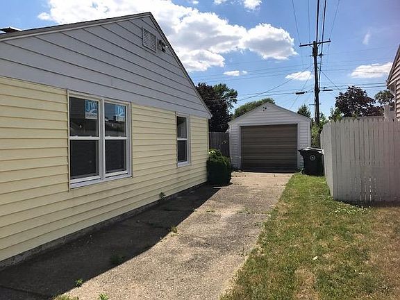 3rd image of 3603 S Saint Joseph St