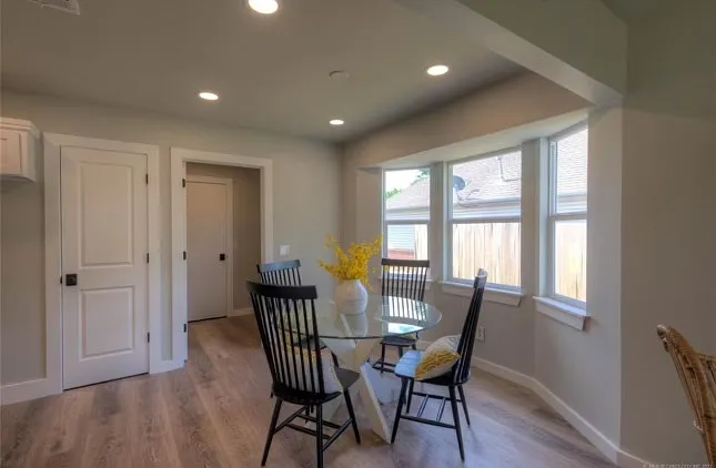 3900 S Sycamore Ave — Photo 6
