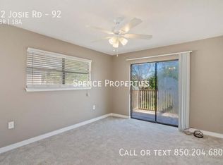 92 Josie Rd #92, Mary Esther, FL 32569