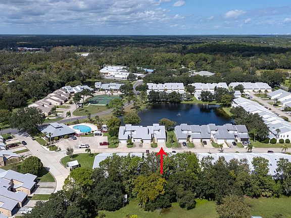 3rd image of 2263 Deerwood Dr