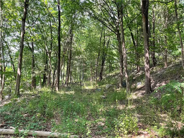 Van Cortlandt Place, Cortlandt Manor, NY 10567