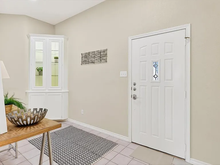 15222 Isla Pinta Ct — Photo 3