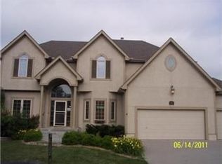 8916 N Oxford Ave, Kansas City, MO 64157