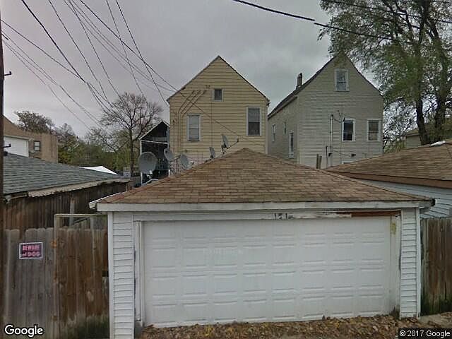 2nd image of 1812 N Sawyer Ave