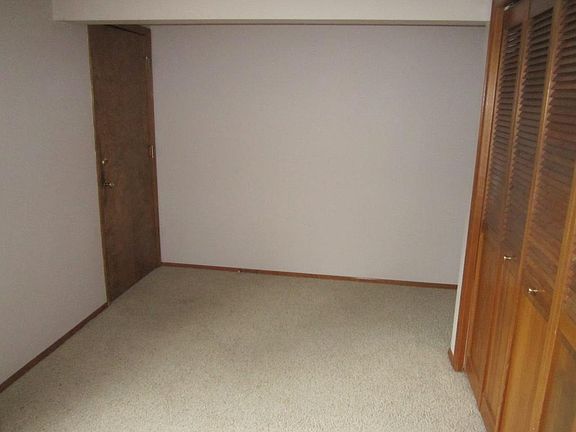 5th image of 15607 SE 45th Pl