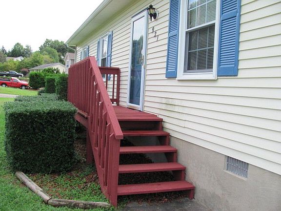 2nd image of 921 Forest Lake Dr