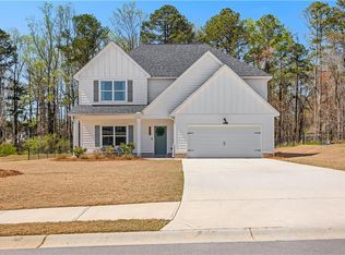 137 Springwood Dr, Carrollton, GA 30117