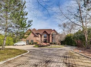 9681 Elm Ter, Des Plaines, IL