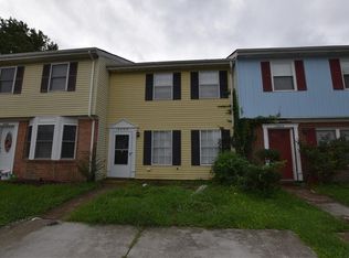 6006 Edgelake Dr, Virginia Beach, VA 23464