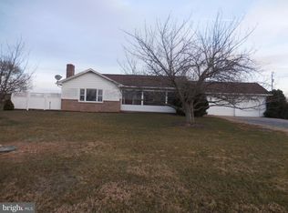 321 Crooked Creek Rd, Gettysburg, PA 17325