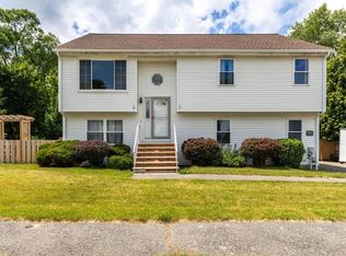 1 Cosmos Dr #1, Peabody, MA 01960