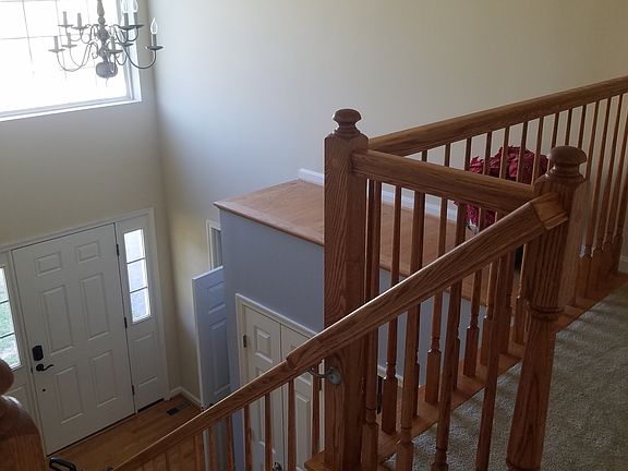 2 story foyer
