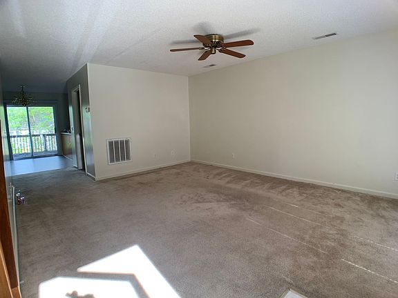 2nd image of 2341 Avalon Woods Dr