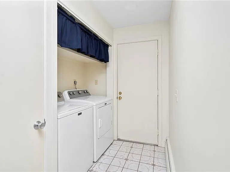 27 Tobin Ln — Photo 19