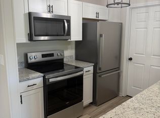 175 Cave Run Dr APT 10, Erlanger, KY 41018