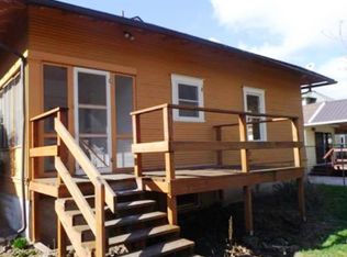 527 S Water St, Silverton, OR 97381