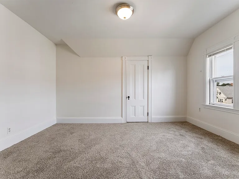 247 Park St #3 — Photo 7