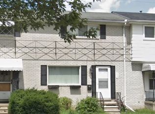 222 N Christine Cir, Mount Clemens, MI 48043