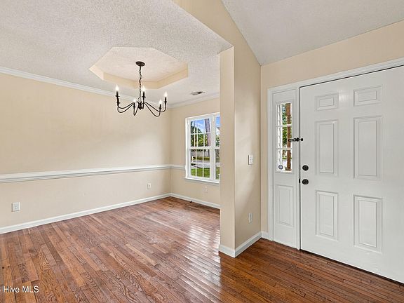3rd image of 4704 Woods Edge Road
