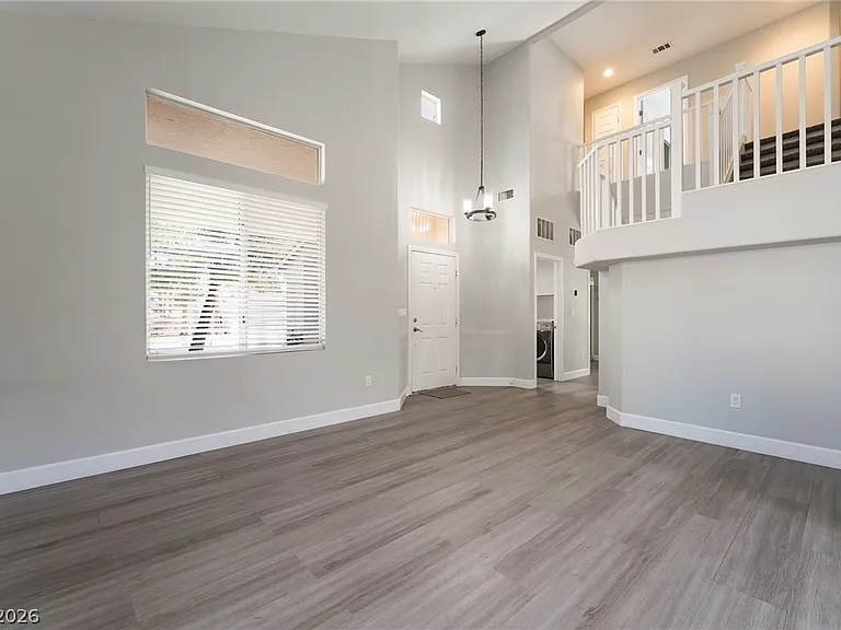 1583 Comfort Hills St — Photo 12
