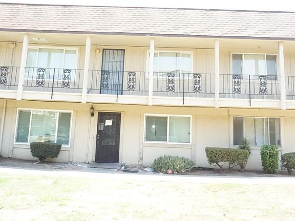 2nd image of 2420 Oxford Way #G44