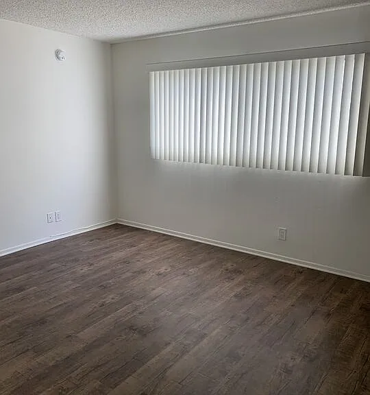 1820 S Bentley Ave #106 — Photo 6