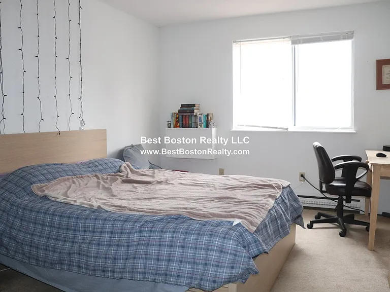 41 Belmont St #25 — Photo 8