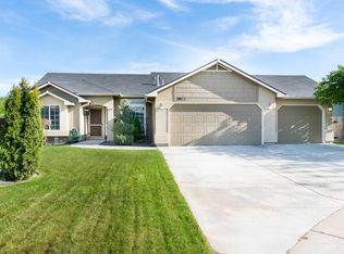 3922 Fallwood Cir, Caldwell, ID 83607