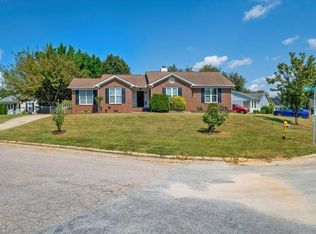 1809 Billingham Ct, Raleigh, NC 27604