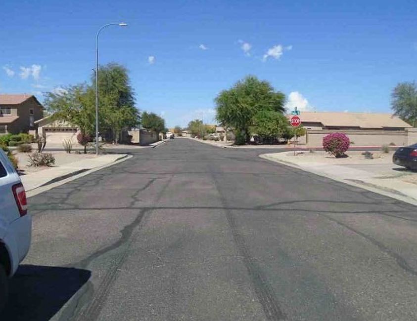 Exterior Neighborhood (street photo)