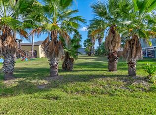 516 W Avenue C, Port Aransas, TX 78373