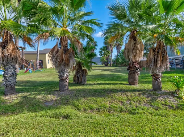 516 W Avenue C, Port Aransas, TX 78373
