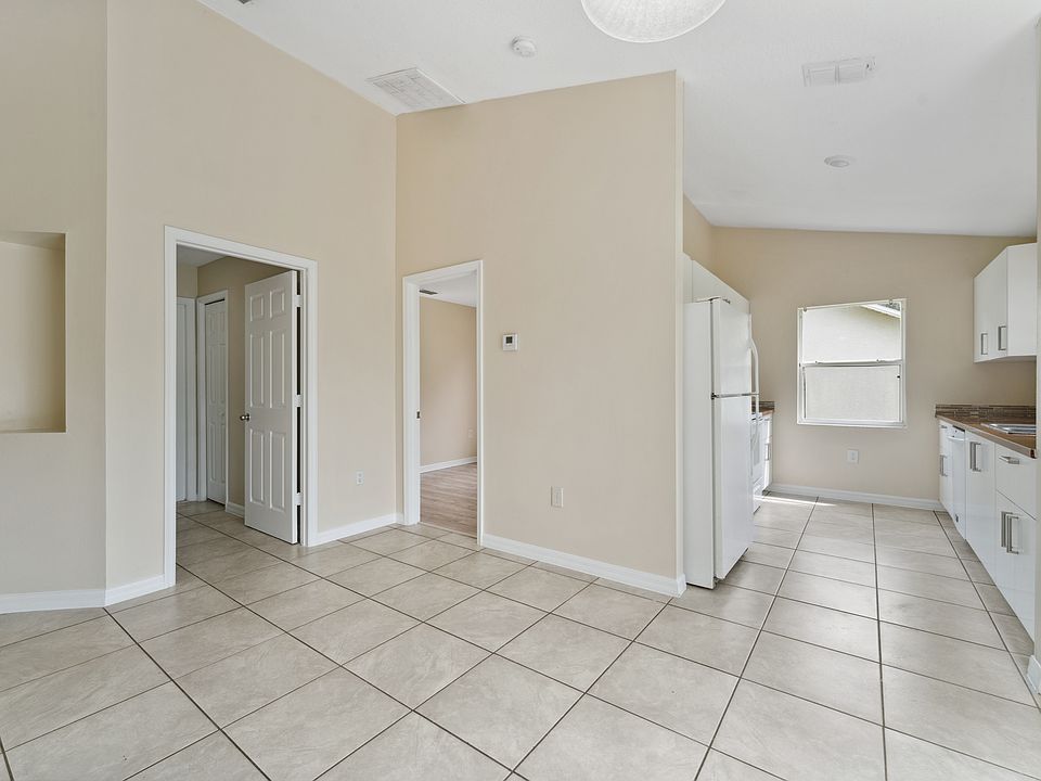 1st image of 1504 Mabbette St