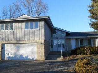 1202 Heather Rd, Homewood, IL 60430