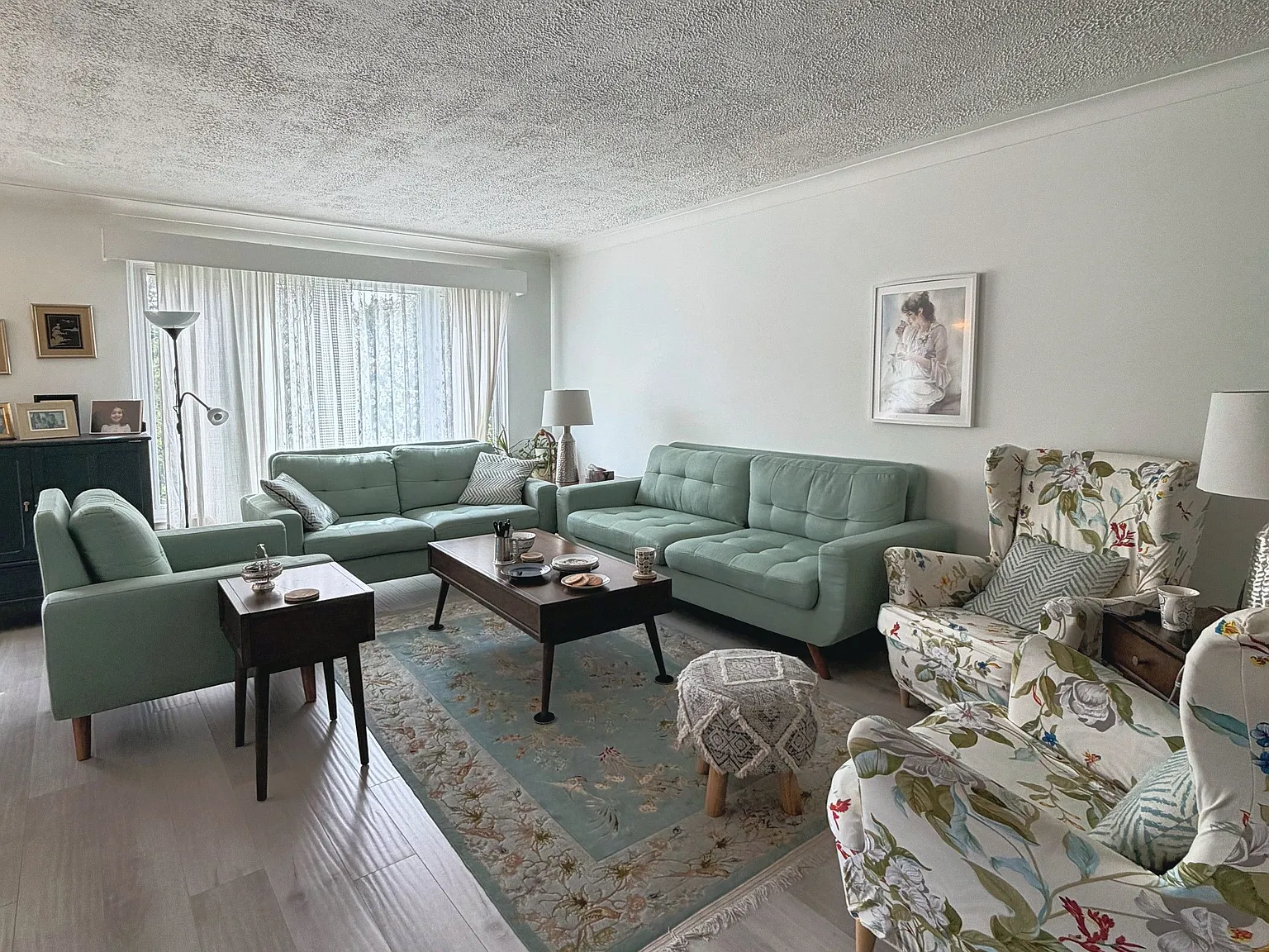 3 bed, $3,500 — Photo 3
