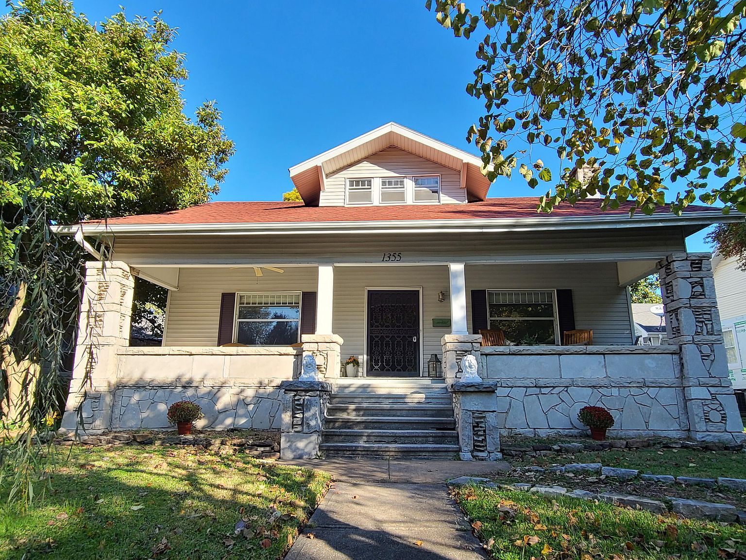 1355 East Meadowmere Street, Springfield, MO 65804 Zillow