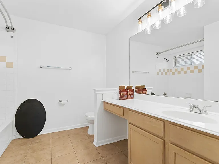 210 Laceleaf Ln — Photo 14