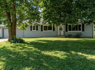 311 E 10th St, Pecatonica, IL 61063