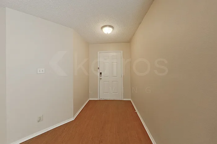 3 bed, 2.0 bath, 1518 sqft, $1,625 — Photo 2