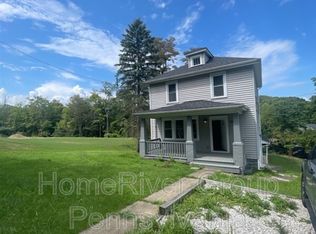 60 Aiken Road Ext, Mc Kees Rocks, PA 15136