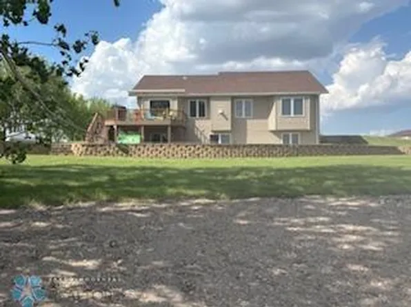 13902 87th St SE, Milnor, ND 58060